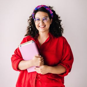 65dae85c 2071 40b9 acb3 0e4da9c825f1 - Top 10 Książka Roku - poznaj finalistów Kursorów Roku 2025 Aleksandra Belta-Iwacz - finalistka Kursory Roku 2025, Książka Roku