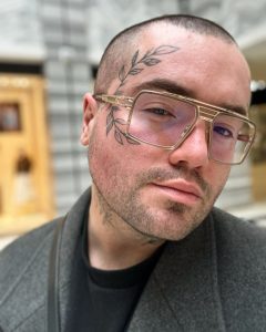 9842101D 389E 4DD0 B528 E6524799849F - Top 10 Twórczość Roku - poznaj finalistów Kursorów Roku 2025 Jakub Konarzewski - finalista Kursory Roku 2025, Twórczość Roku