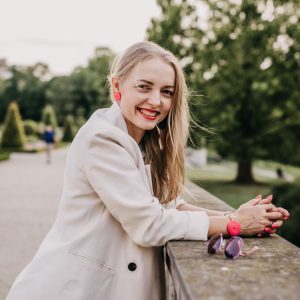 Portret - Top 10 Marka osobista Roku - poznaj finalistów Kursorów Roku 2025 Marta Halicka - finalistka Kursory Roku 2025, Marka osobista Roku