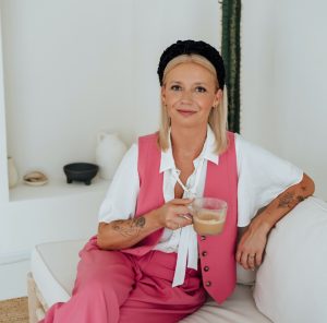 Karina Terzoni - finalistka Kursory Roku 2025, Podcast Roku