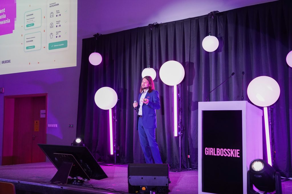 DSC00665 - GALA KURSORY ROKU i KONFERENCJA GIRLBOSSKIE POZNAŃ 2025 - Poznaj laureatki oraz laureatów!