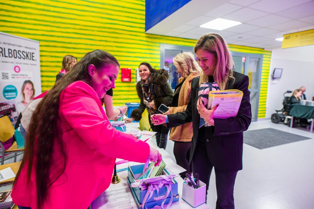 DSC0187 - GALA KURSORY ROKU i KONFERENCJA GIRLBOSSKIE POZNAŃ 2025 - Poznaj laureatki oraz laureatów!