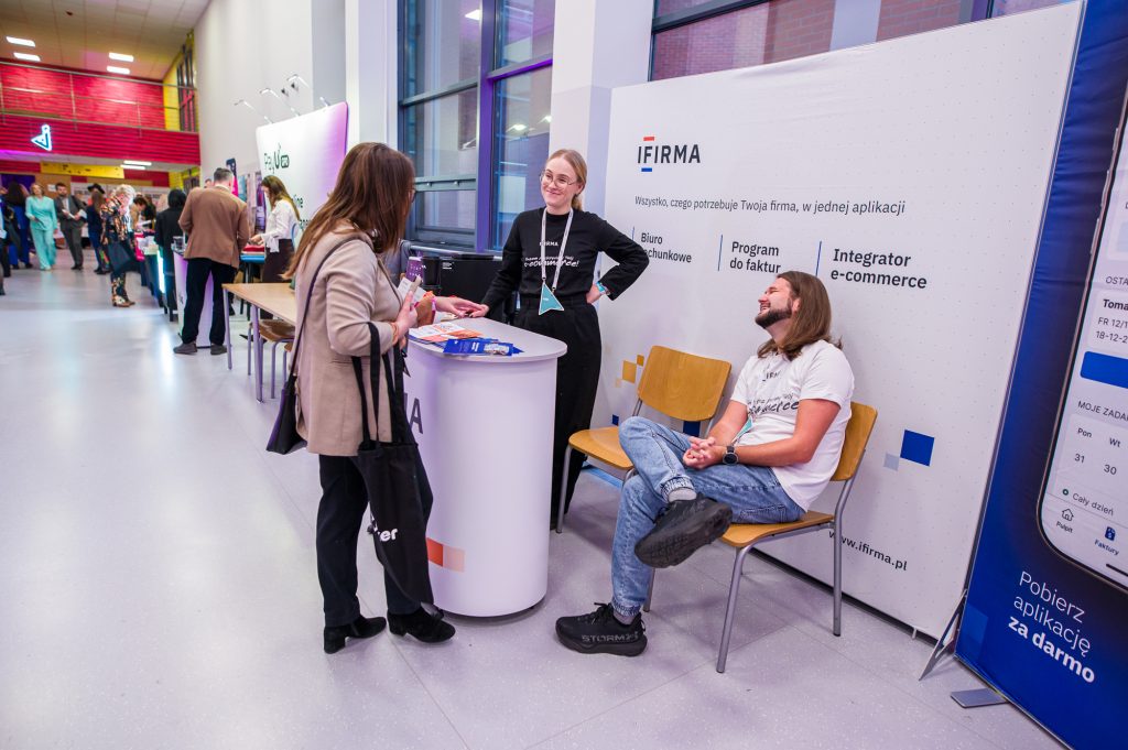 DSC0327 - GALA KURSORY ROKU i KONFERENCJA GIRLBOSSKIE POZNAŃ 2025 - Poznaj laureatki oraz laureatów!