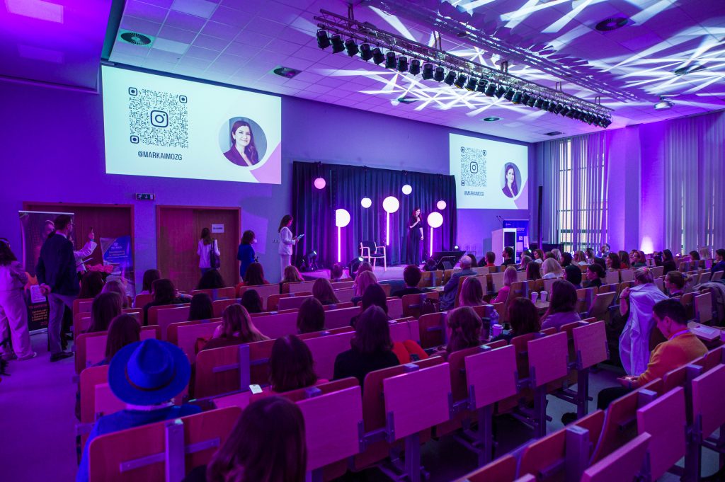 DSC0813 - GALA KURSORY ROKU i KONFERENCJA GIRLBOSSKIE POZNAŃ 2025 - Poznaj laureatki oraz laureatów!