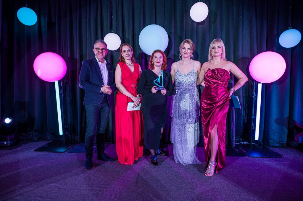 gala kursory roku 16 - GALA KURSORY ROKU i KONFERENCJA GIRLBOSSKIE POZNAŃ 2025 - Poznaj laureatki oraz laureatów!