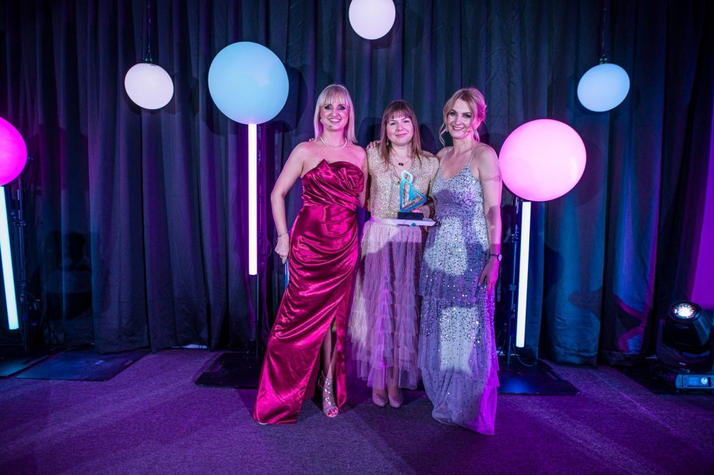 gala kursory roku 25 - GALA KURSORY ROKU i KONFERENCJA GIRLBOSSKIE POZNAŃ 2025 - Poznaj laureatki oraz laureatów!