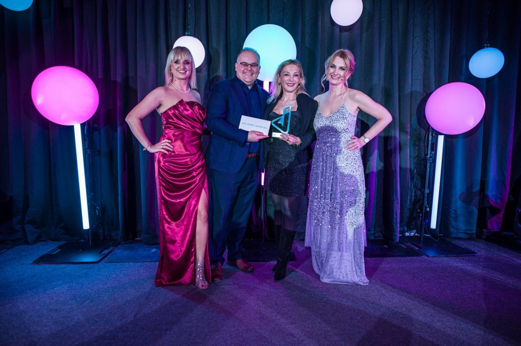 gala kursory roku 9 - GALA KURSORY ROKU i KONFERENCJA GIRLBOSSKIE POZNAŃ 2025 - Poznaj laureatki oraz laureatów!