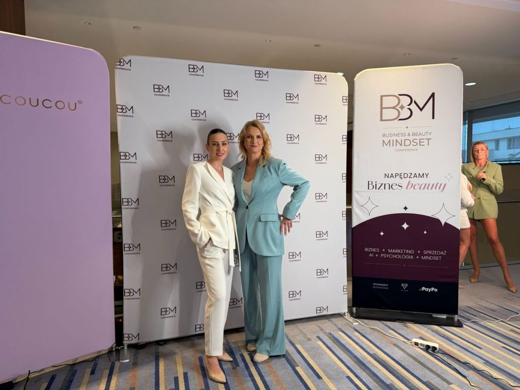 Organizatorka Agnieszka Helt i Ekspertka AI Ola Gościniak na BBM Conference 2026