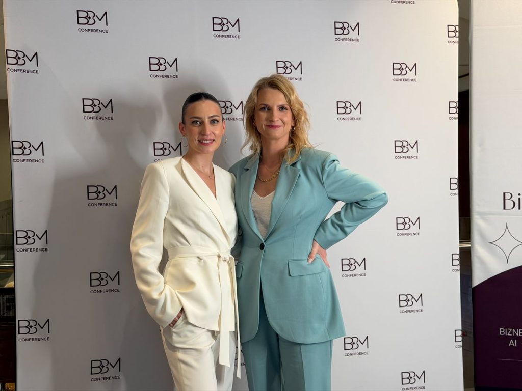 Organizatorka Agnieszka Helt i Ekspertka AI Ola Gościniak na BBM Conference 2026
