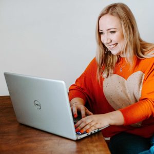 wirtuola 3 strony internetowe min - Jak podejmować lepsze decyzje w biznesie i uniknąć paraliżu analizy?